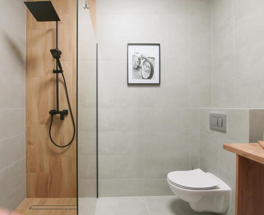 Apartamenty Vulcan ซาตอร์ ภายนอก รูปภาพ